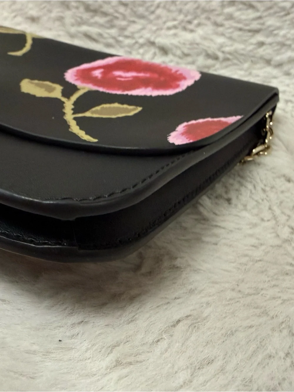 Kate Spade NY Putnam Drive Hazy Rose Lizz shoulder bag.